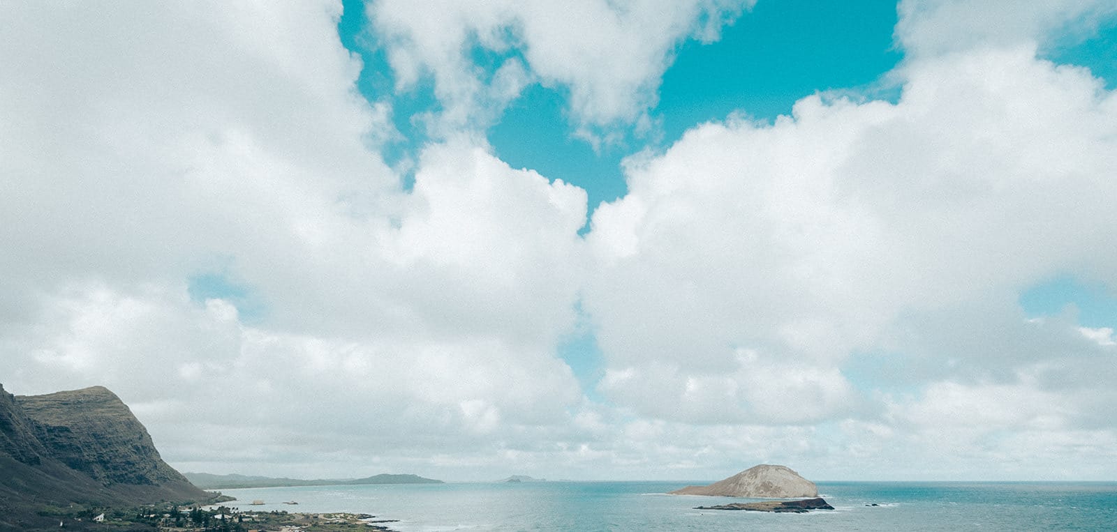 The ocean from Makapu'u Lookout, Rabbit Island on the horizon